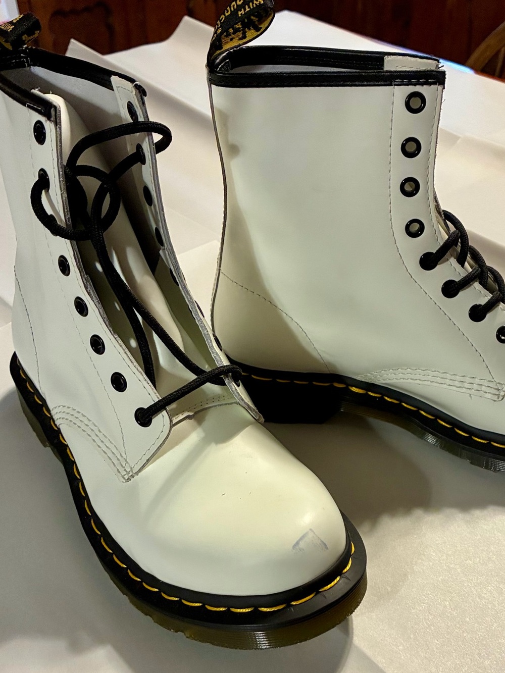 Dr. Martens 1460 Smooth white leather 8-eye boots, style 11821, women’s US 10